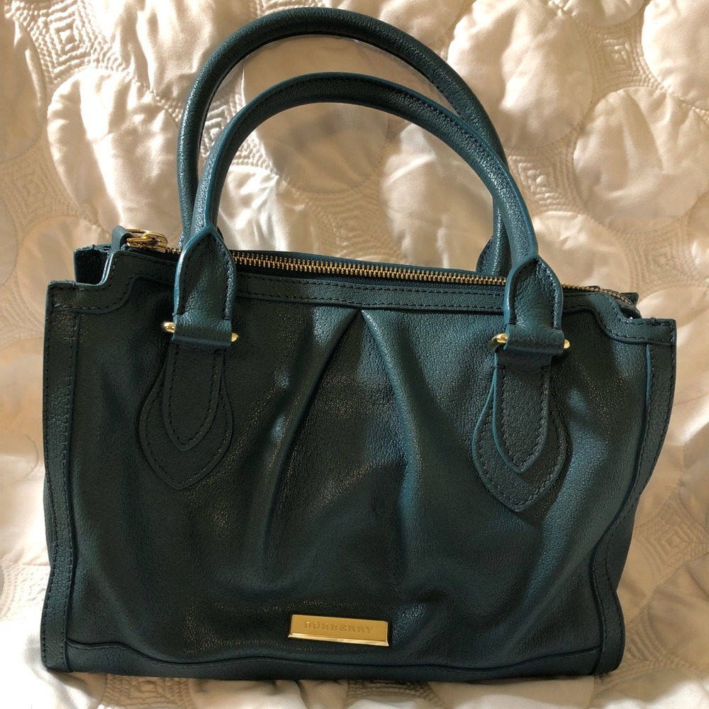 Burberry pilgrim leather pleated crossbody